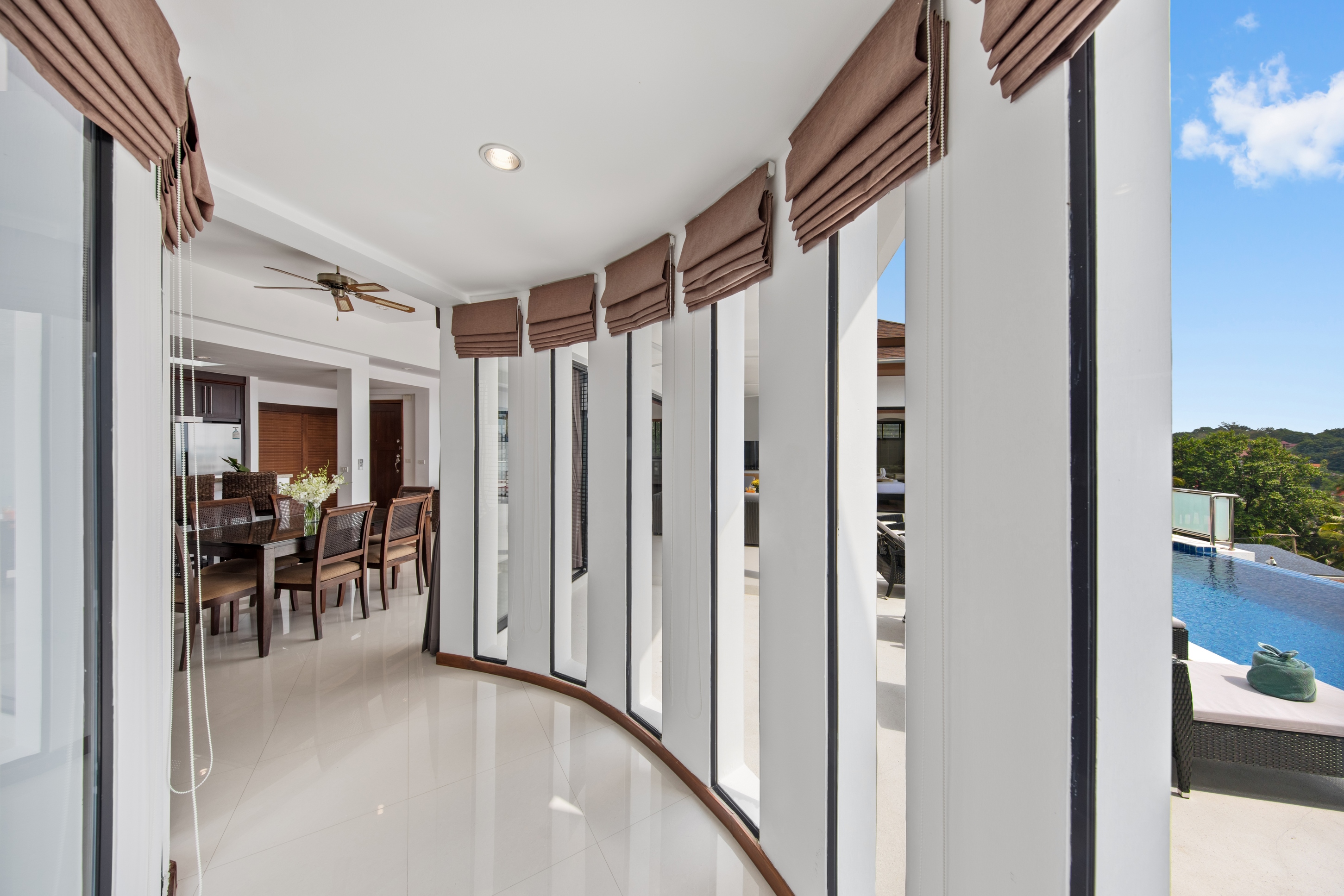Sunny Banks Villa