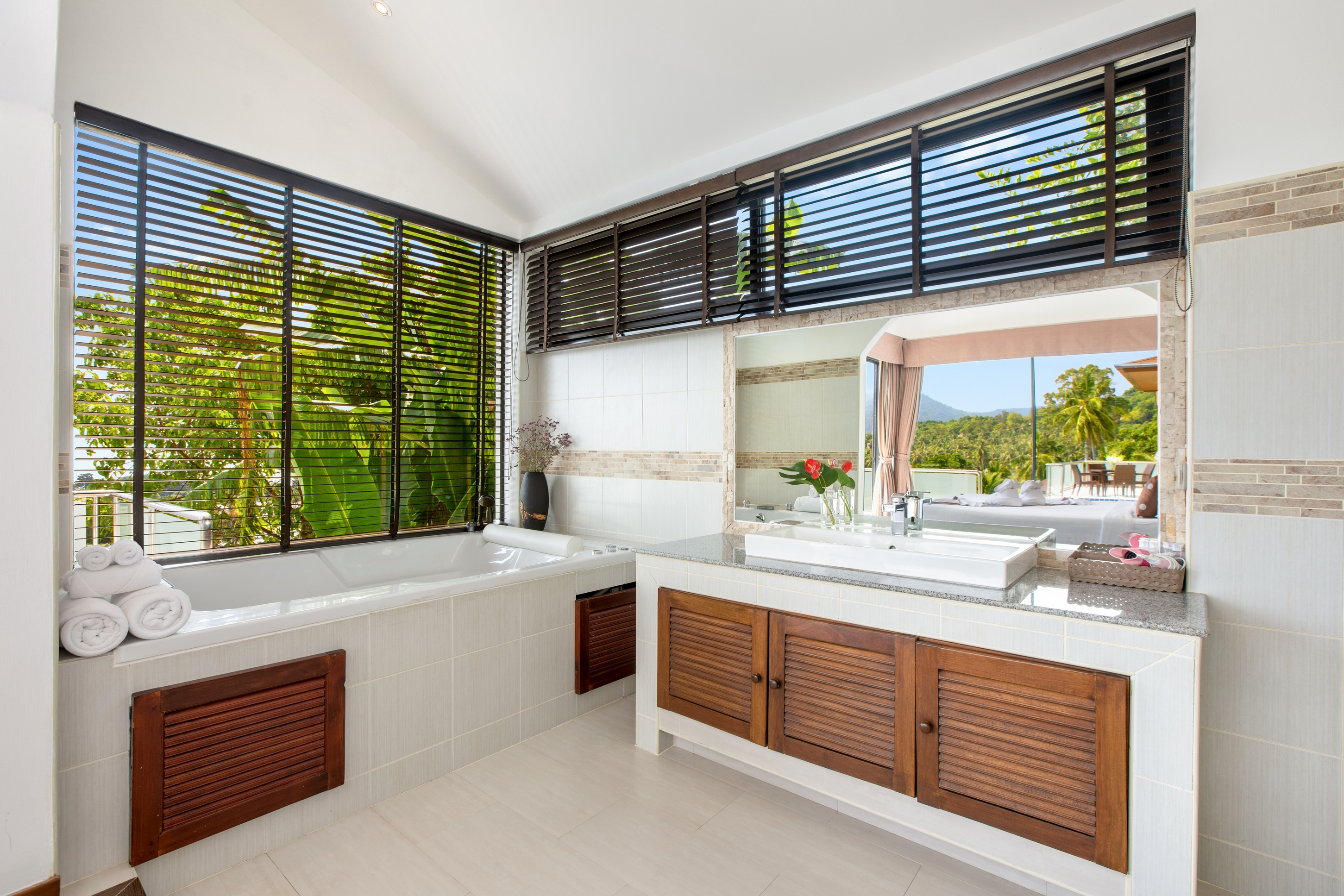 Sunny Banks Villa
